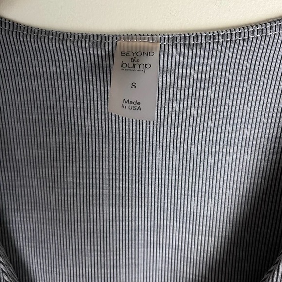 Beyond the Bump Rib Shirred Maternity Tank Top (size S) - Picture 6 of 8